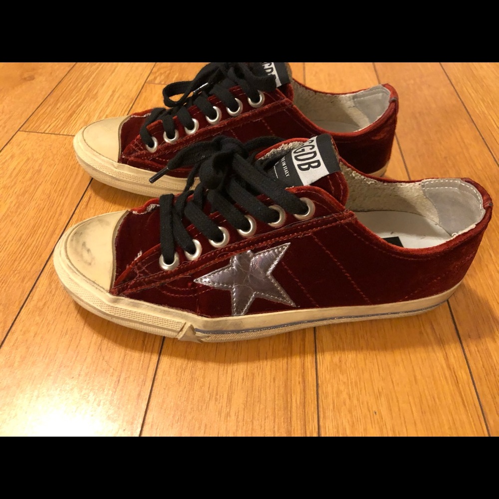 Golden goose sneakers size 6